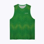 Jersey running custom Genethics sleeveless 2025 warna hijau dengan bahan quick-dry breathable untuk lari dan aktivitas outdoor (Tampak Depan).