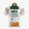 Jersey sepeda custom atau jersey MTB Genethics 2026 warna putih, hijau, jingga dengan bahan quick-dry breathable untuk bersepeda dan aktivitas olahraga lainnya (Tampak Depan).