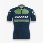 Jersey sepeda custom atau jersey road bike Genethics 2026 kombinasi warna hijau dengan bahan quick-dry breathable untuk bersepeda dan aktivitas olahraga lainnya (Tampak Depan).